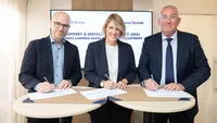 Signing a Certificate of Collaboration at the Farnborough International Airshow (L-R): Henning Linnekogel and Berit Plewinsky representing Lufthansa Technik, along with Darren Waite from Safran. Credit: Safran